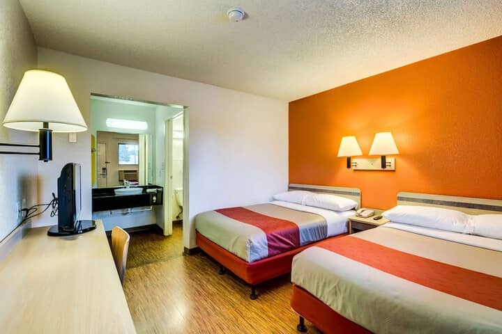 Room 7 of 21