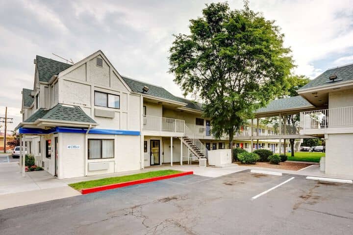 Hotel 18 of 21